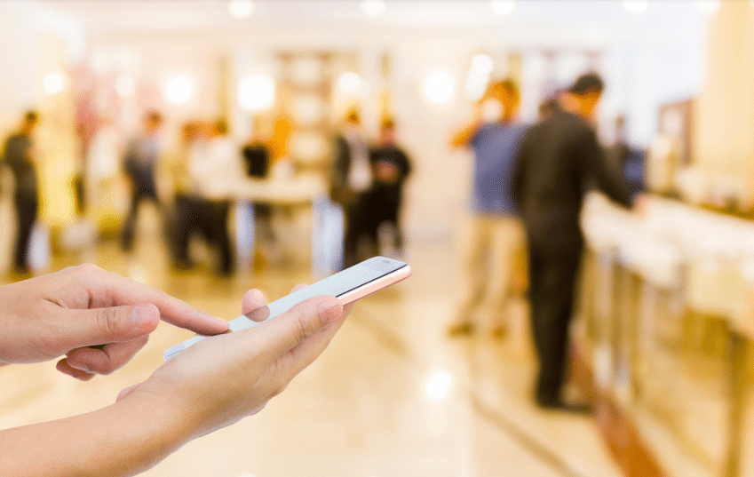 Mobile app partnerships: 8 successful marketing strategies
