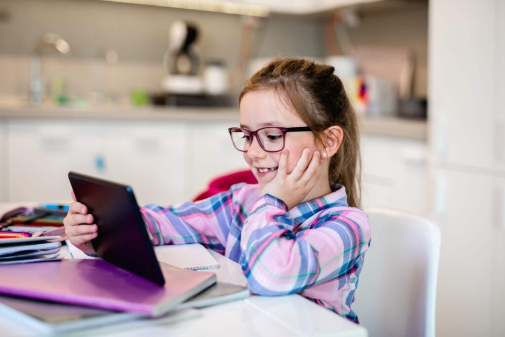 How to Homeschool and Keep Kids Engaged | www.shopkick.com