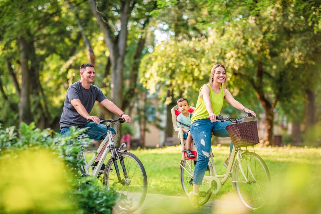 5 Easy Outdoor Activities for Kids | www.shopkick.com
