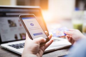 learn how to communicate with customers in retail