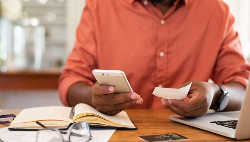 budgeting at home to save money