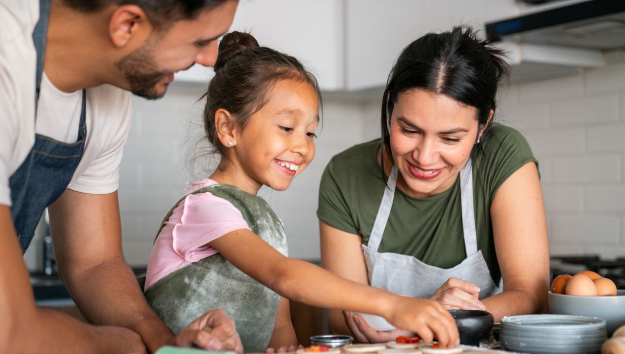 How to Celebrate Hispanic Heritage Month: 4 Easy Ideas