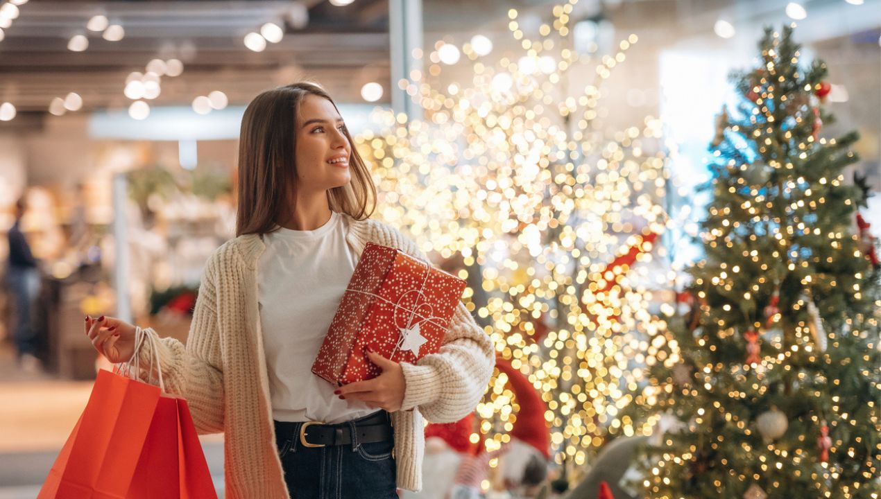 Save Big with These Last-Minute Holiday Shopping Tips