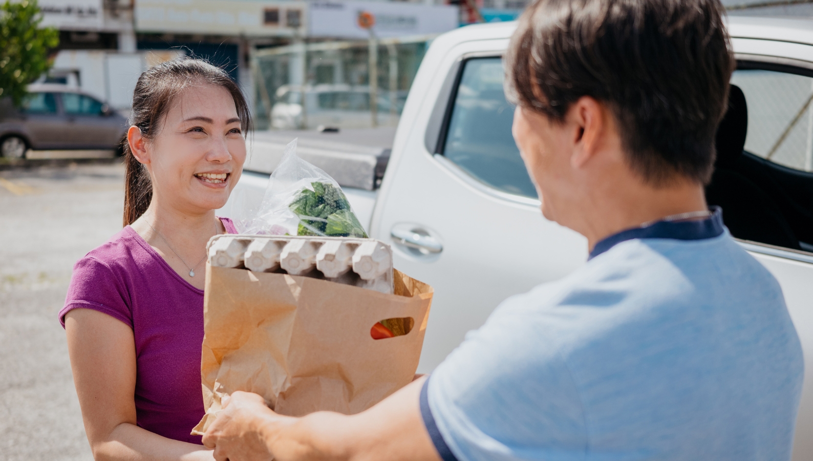Learn how BOPIS saves time and avoids missed deliveries. Shop online, pick up in-store, and earn rewards with Shopkick.